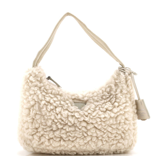 プラダ リ・エディション 2000 ホーボー シアリング ミニ