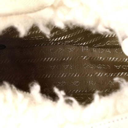 プラダ リ・エディション 2000 ホーボー シアリング ミニ