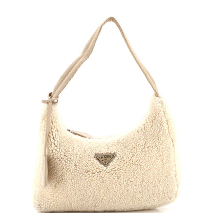 プラダ リ・エディション 2000 ホーボー シアリング ミニ