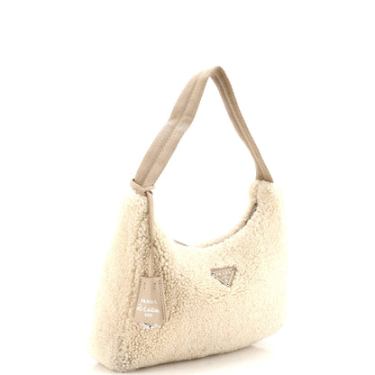 プラダ リ・エディション 2000 ホーボー シアリング ミニ