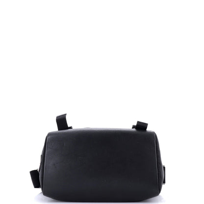 プラダ ダブルバックル フラップ メッセンジャーバッグ テスート ラージ