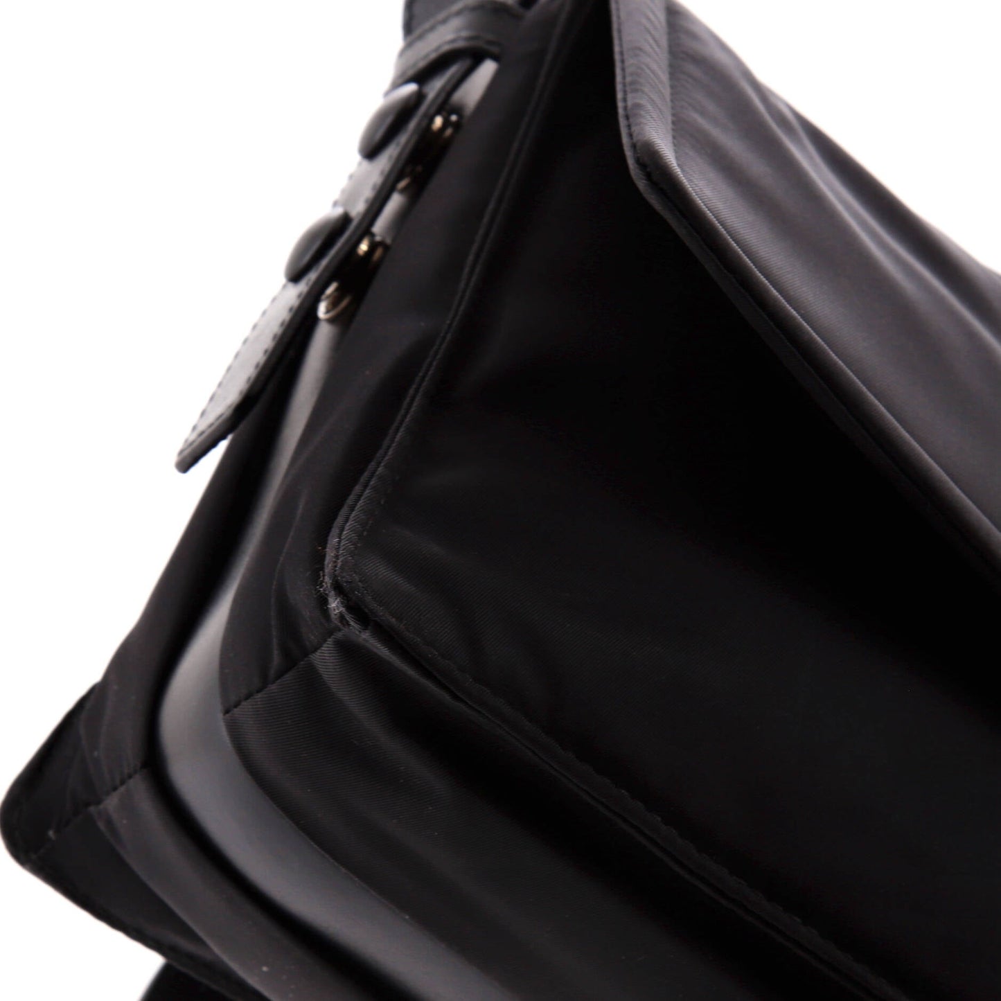 プラダ パッド入りフラップショルダーバッグ リナイロン スモール