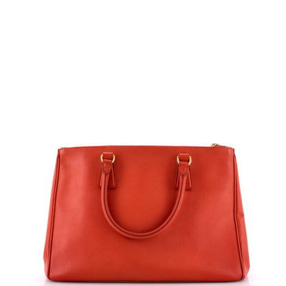 プラダ ダブルジップ リュクス トートバッグ サフィアーノレザー ミディアム