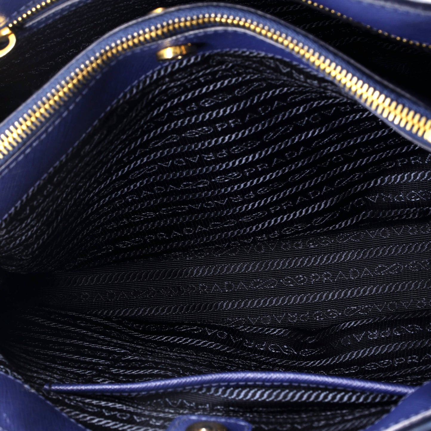 プラダ ガーデナーズ トート サフィアーノレザー ミディアム