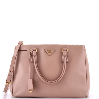 プラダ ダブルジップ リュクス トートバッグ サフィアーノレザー ミディアム