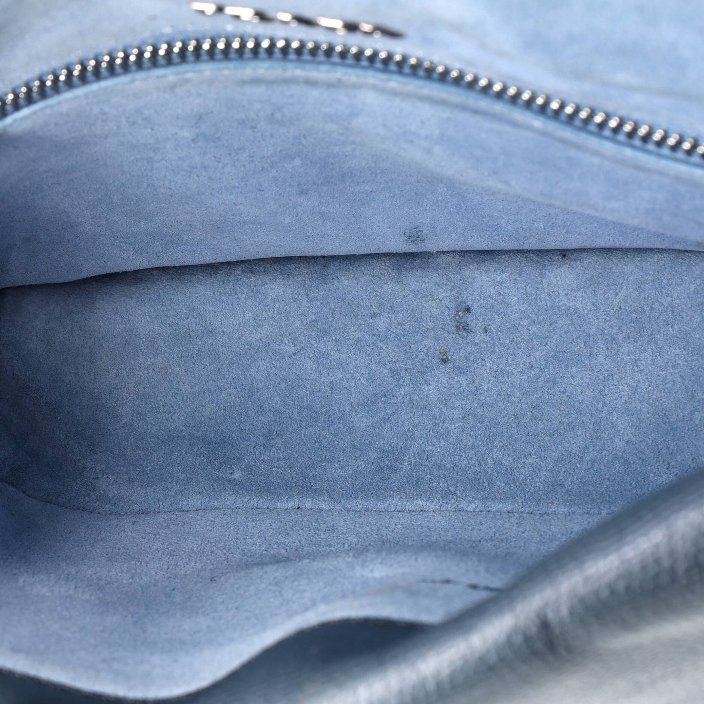 プラダ エチケット フラップバッグ スタッズ付き グレースカーフスキン スモール