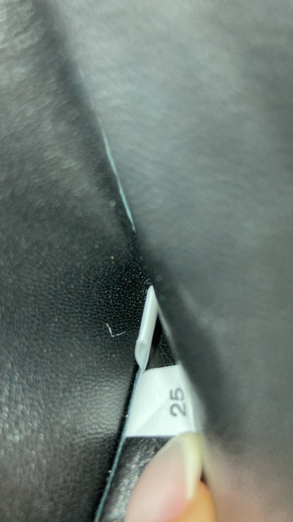 プラダ アイデンティティ フラップ ショルダーバッグ サフィアーノ シティカーフ スモール