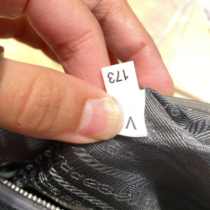 プラダ ダブルジップ リュクス トートバッグ サフィアーノレザー ミディアム