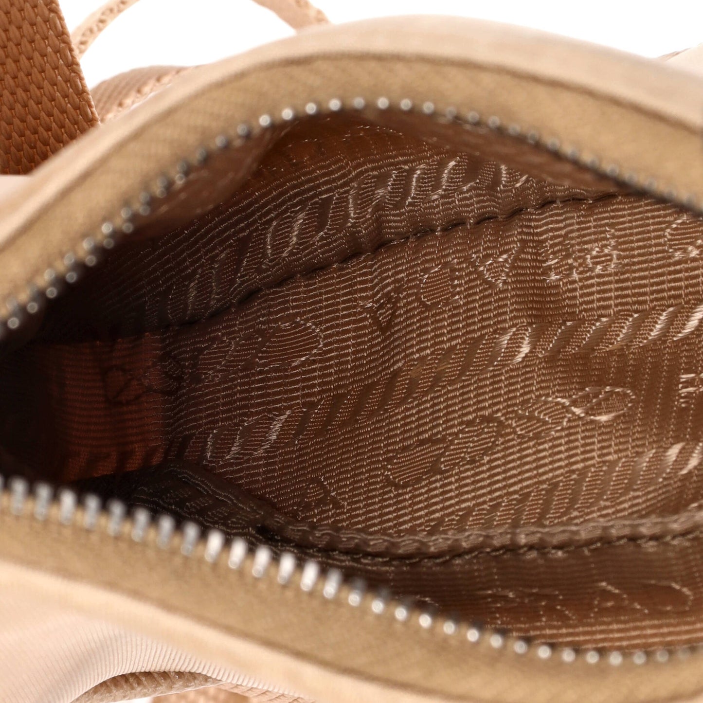 プラダ リ・エディション ショルダーバッグ テッスート ミニ