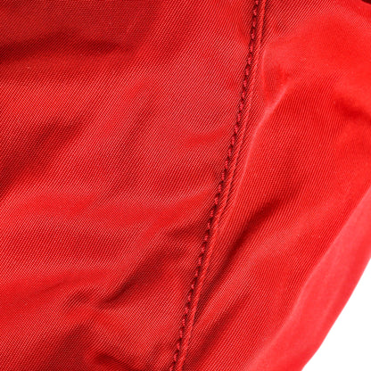 プラダ ヴェラ ダブルフロントポケット バックパック テスート サフィアーノレザー ミディアム