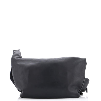 プラダ リ・エディション ジップ メッセンジャーバッグ レザー ラージ