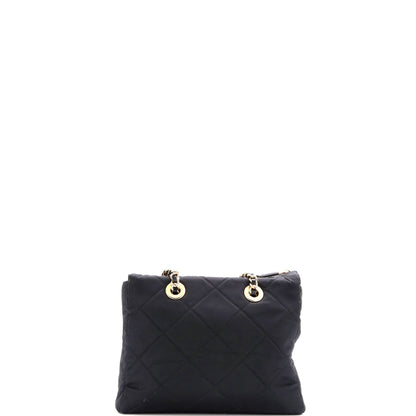 プラダ リ・エディション 1995 チェーントート キルティング リナイロン スモール