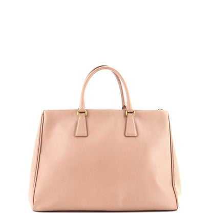 プラダ ダブルジップ リュクス トートバッグ サフィアーノレザー ラージ