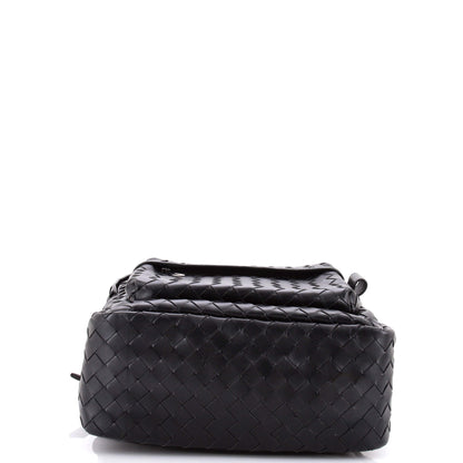 ボッテガ ヴェネタ フロントポケット バックパック イントレチャート レザー ミディアム