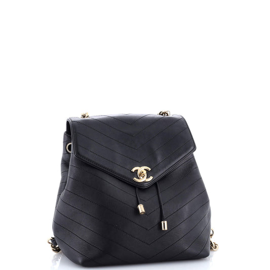 シャネル ココ シェブロン バックパック ステッチカーフスキン スモール