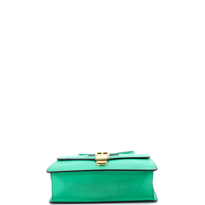 グッチ シルヴィショルダーバッグ レザー スモール