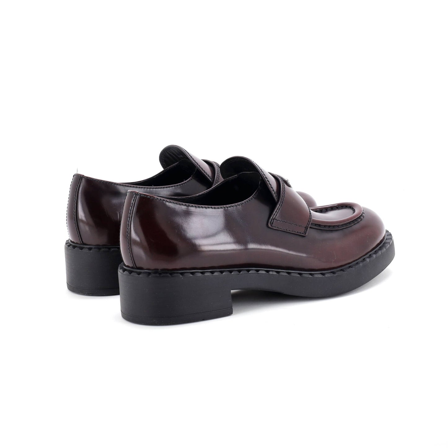 プラダ レディース トライアングルロゴ ローファー ブラッシュドレザー