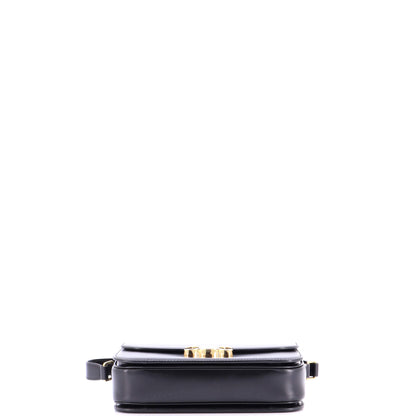 セリーヌ トリオンフショルダーバッグ スムースカーフスキン ミディアム