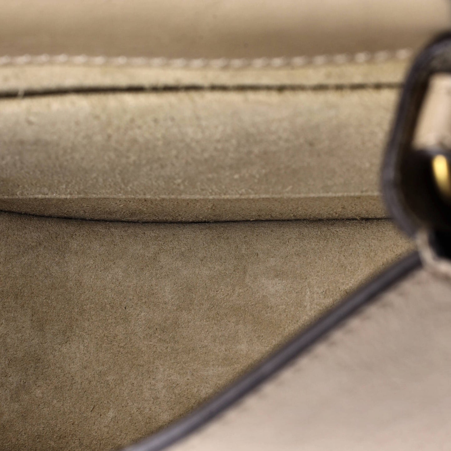 クロエネイル クロスボディバッグ レザー スモール