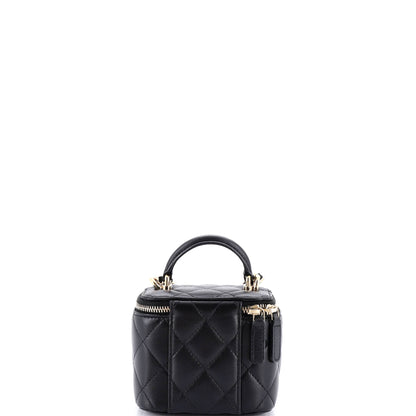 シャネル タイニー CC リンク バニティケース チェーン付き キルティング キャビア ミニ