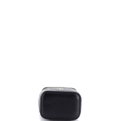 シャネル タイニー CC リンク バニティケース チェーン付き キルティング キャビア ミニ