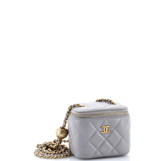 シャネル パール クラッシュ バニティケース チェーン付き キルティング ラムスキン ミニ