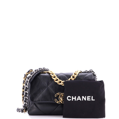 シャネル 19 フラップバッグ キルティングステッチ ラムスキン ミディアム