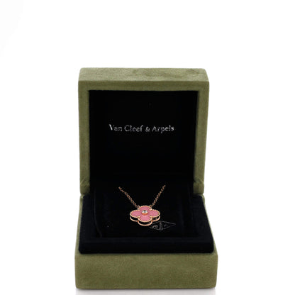 Van Cleef & Arpels Vintage Alhambra Pendant Necklace 18K ローズゴールド and Pink Sevres Porcelain with Diamond
