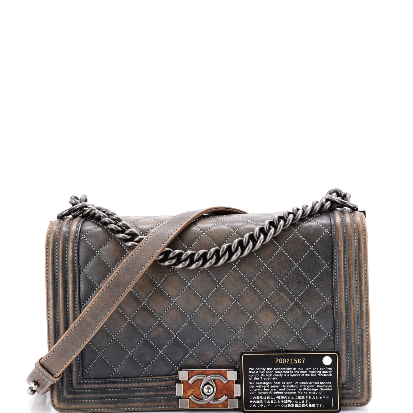 シャネル ボーイフラップバッグ キルティング ウォッシュドカーフスキン ニューミディアム