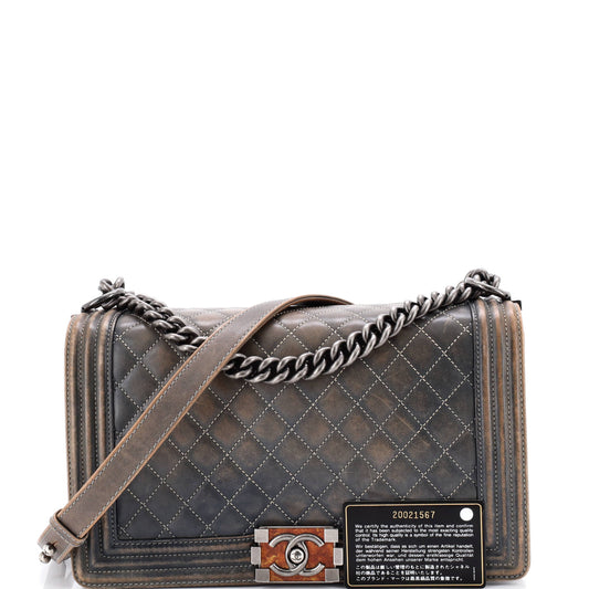 シャネル ボーイフラップバッグ キルティング ウォッシュドカーフスキン ニューミディアム