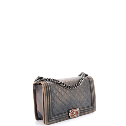 シャネル ボーイフラップバッグ キルティング ウォッシュドカーフスキン ニューミディアム