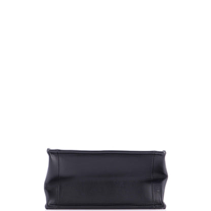 クリスチャン・ディオール ブックトート ストラップ付き 刺繍入りキャンバス スモール