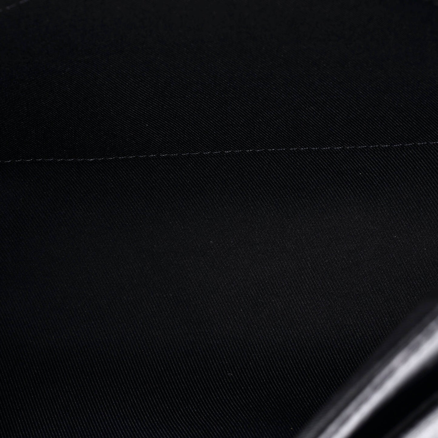 ルイ・モノグラム ディストリクトメッセンジャーバッグ モノグラム・エクリプス キャンバス PM