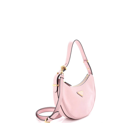 プラダ アーク ハーフムーン ホーボー レザー スモール