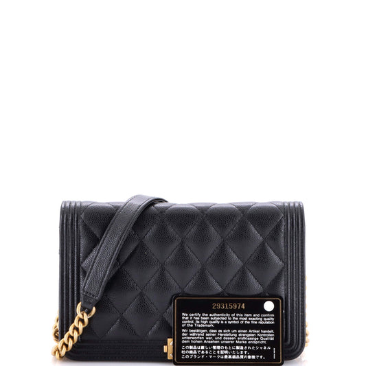 シャネル ボーイ ウォレット オン チェーン キルティング キャビア