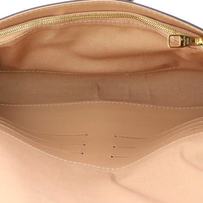 ルイ・ルイーズ クラッチ パテント ロング