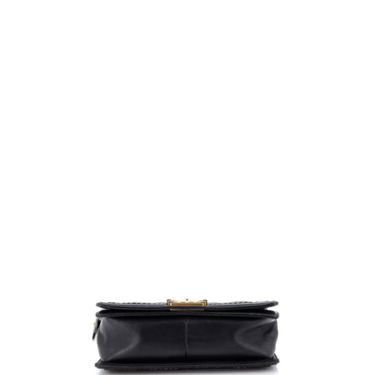 シャネル ボーイ フラップバッグ キルティング ラムスキン チェーンディテール オールドミディアム