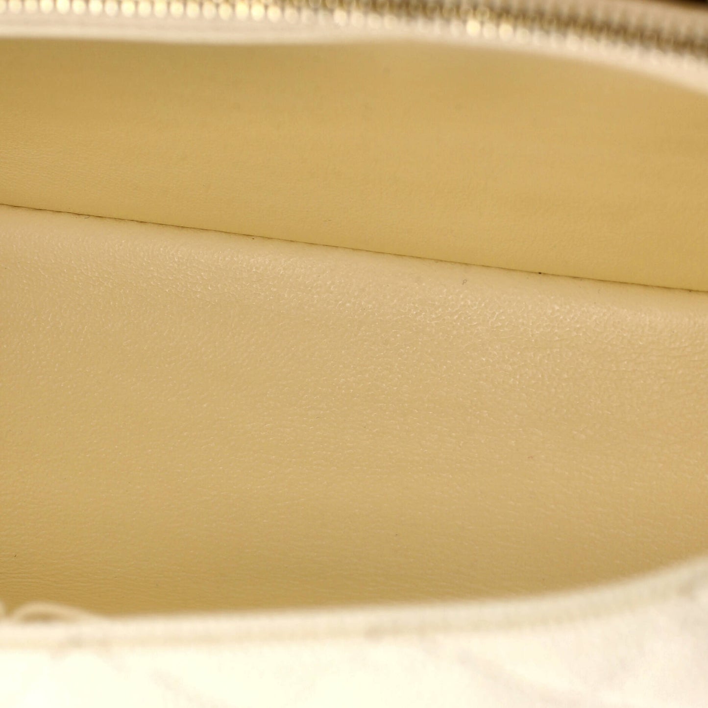 シャネル ココハンドル トップバッグ キルティング キャビア ウィズ リザード ミディアム