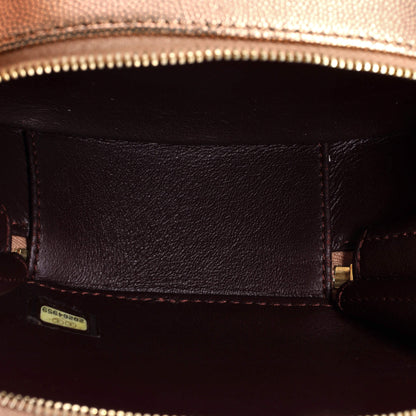 シャネル エジプト アミュレット トップハンドル カメラ ケース キルティング メタリック キャビア レインボー ハードウェア付き