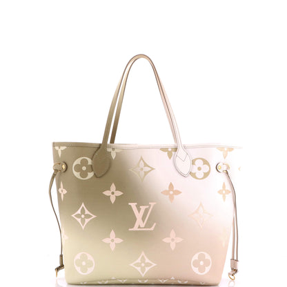 ルイ・モノグラム ネヴァーフル NM トートバッグ スプリング・イン・ザ・シティモノグラム ジャイアントキャンバス MM