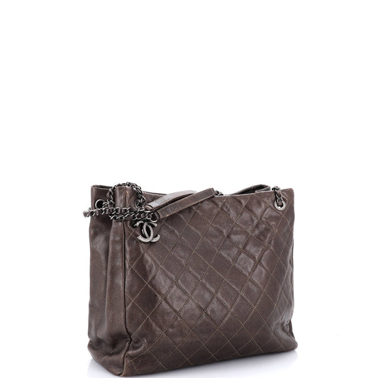 シャネル シック ショッピングトート キルティング キャビア ノース サウス