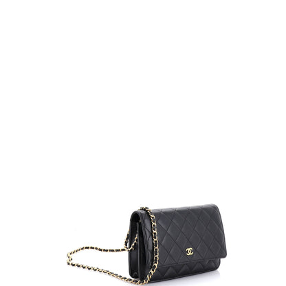 シャネル チェーンウォレット キルティング キャビア