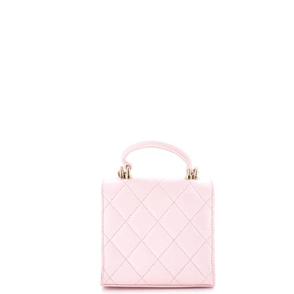 シャネル スクエア クラシック フラップ トップハンドル クラッチ チェーン付き キルティング ラムスキン