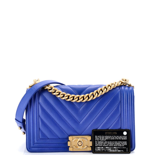 シャネル ボーイフラップバッグ シェブロン カーフスキン オールド ミディアム