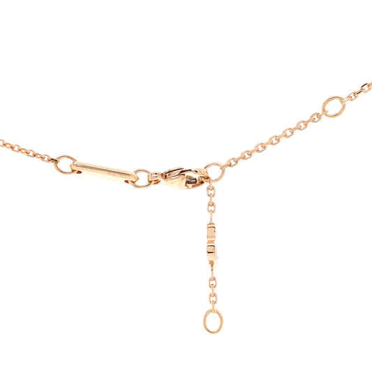 ショパール ハッピー ダイヤモンド ハート ペンダント ネックレス 18K ローズゴールド ダイヤモンドとフローティング ダイヤモンド 3 個付き