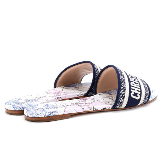 クリスチャン・ディオールレディース Dway フラットサンダル 刺繍入りキャンバス