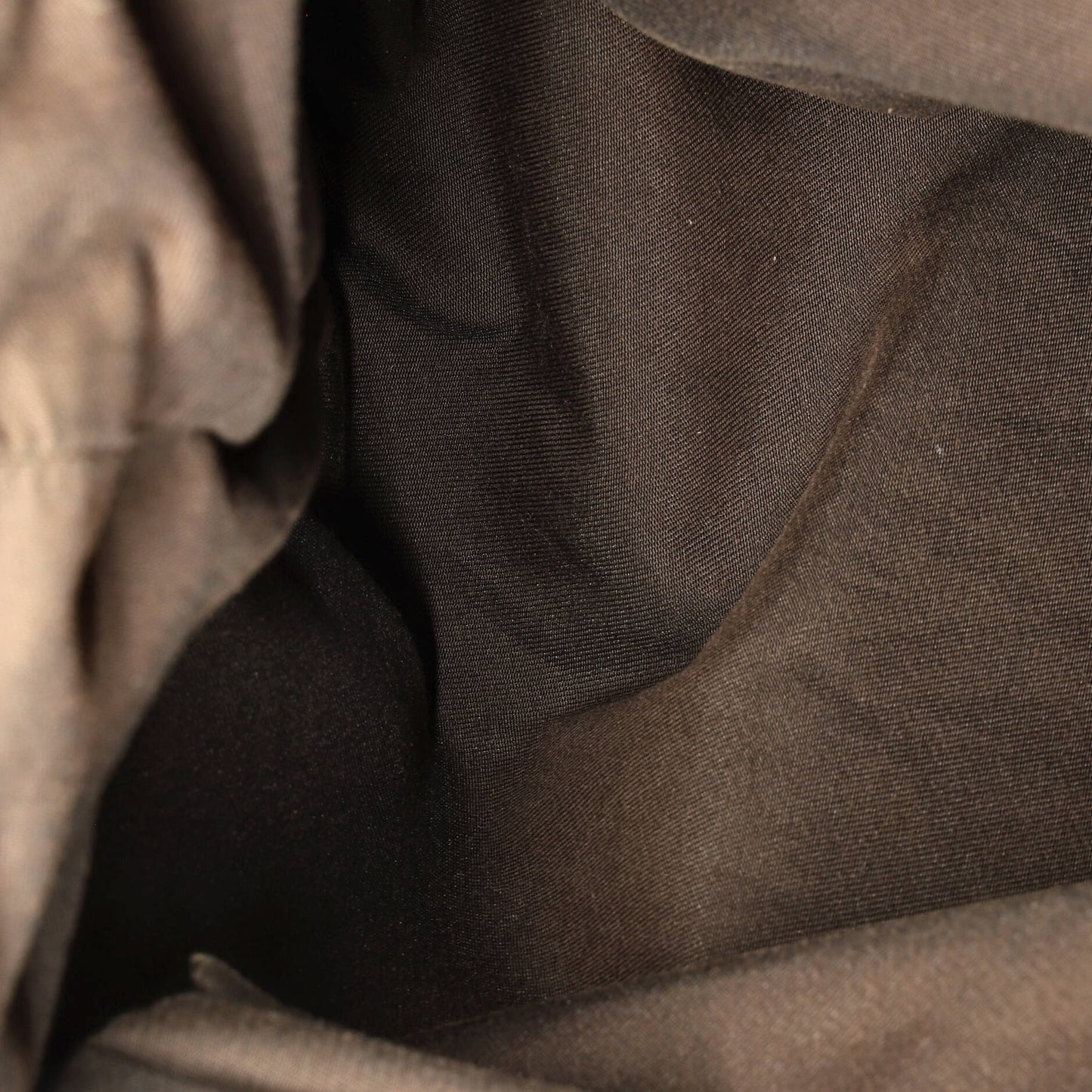 グッチ フロントポケット ウェブメッセンジャー GGキャンバス ミディアム