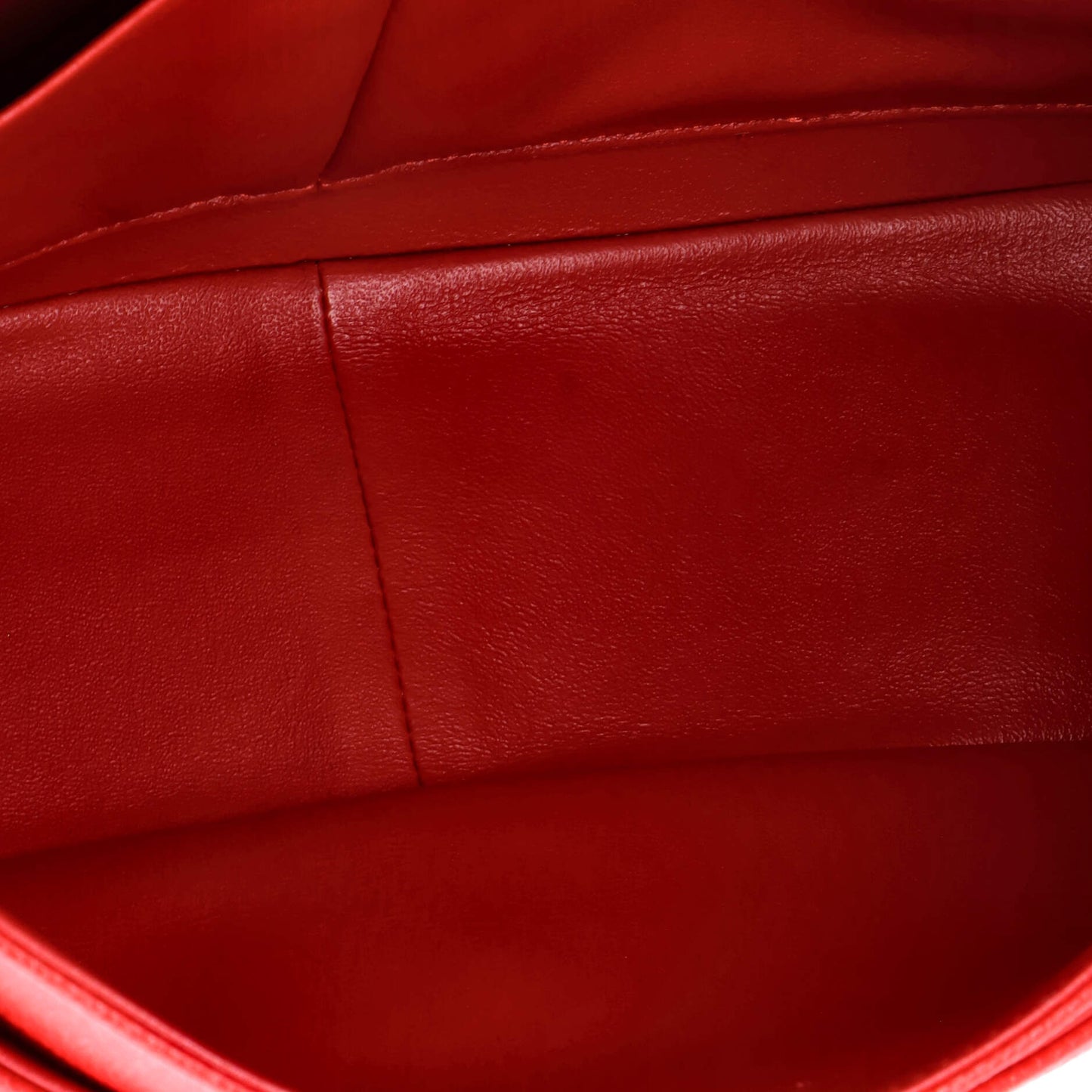 シャネル クラシック ダブルフラップバッグ キルティング キャビア ジャンボ