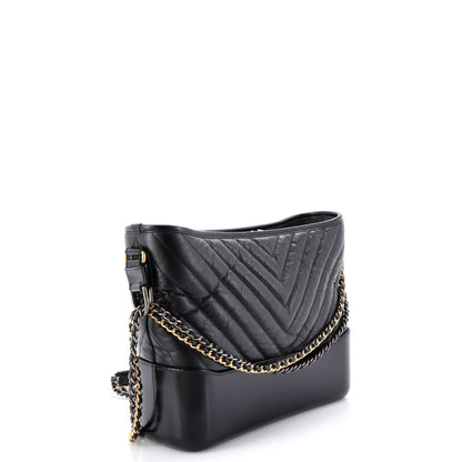 シャネル ガブリエル ホーボー シェブロン エイジドカーフスキン ミディアム