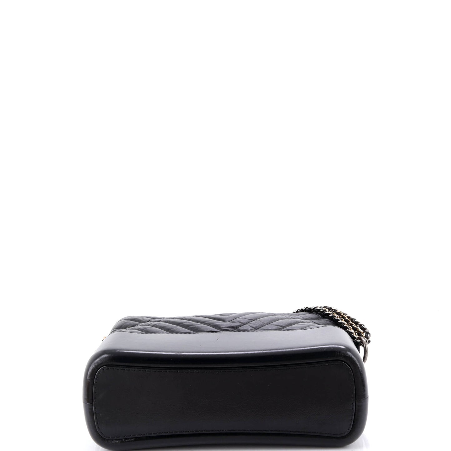 シャネル ガブリエル ホーボー シェブロン エイジドカーフスキン ミディアム